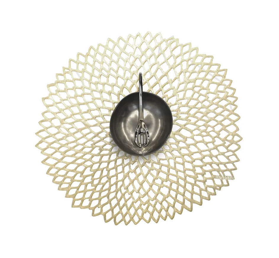 Dahlia Placemat In Champagne