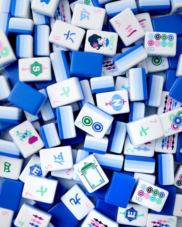 Lola Mahjong Tile