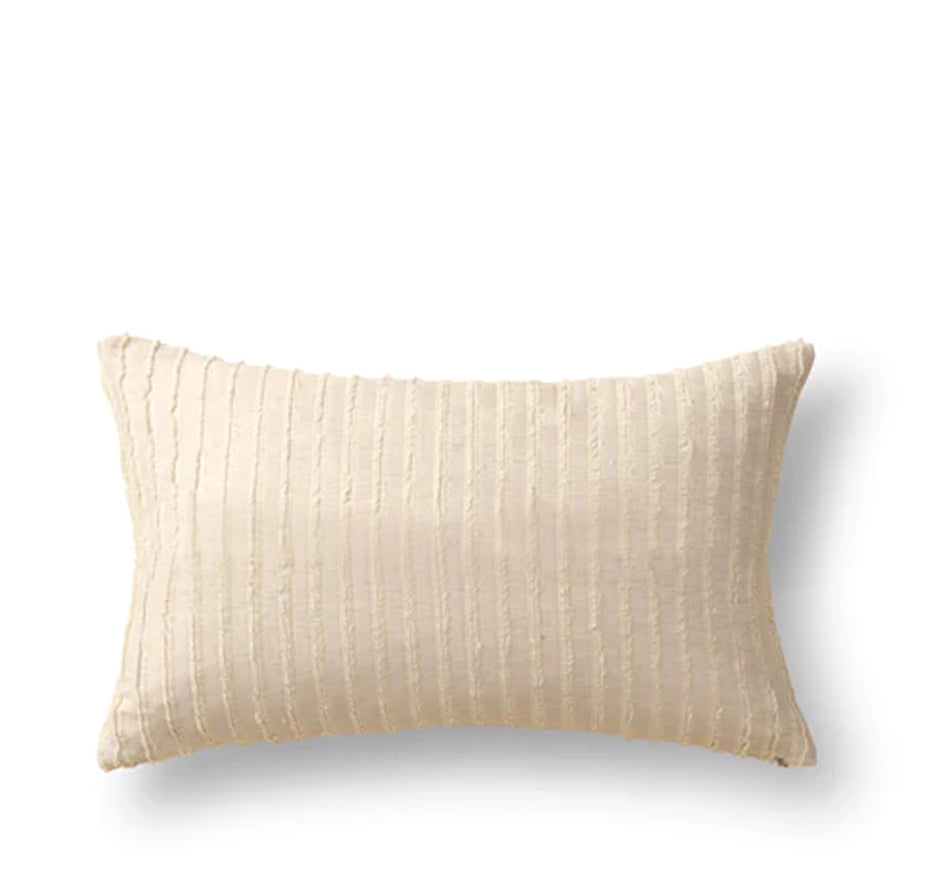 Reed Pillow 24X14