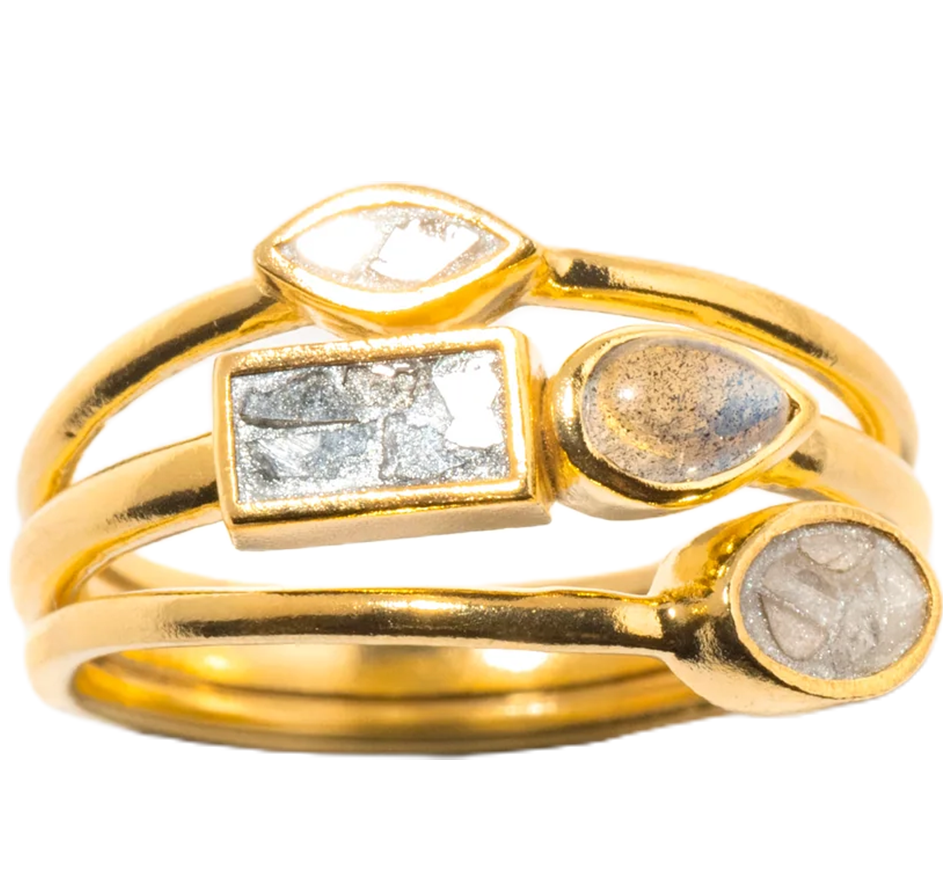 Adela Ring