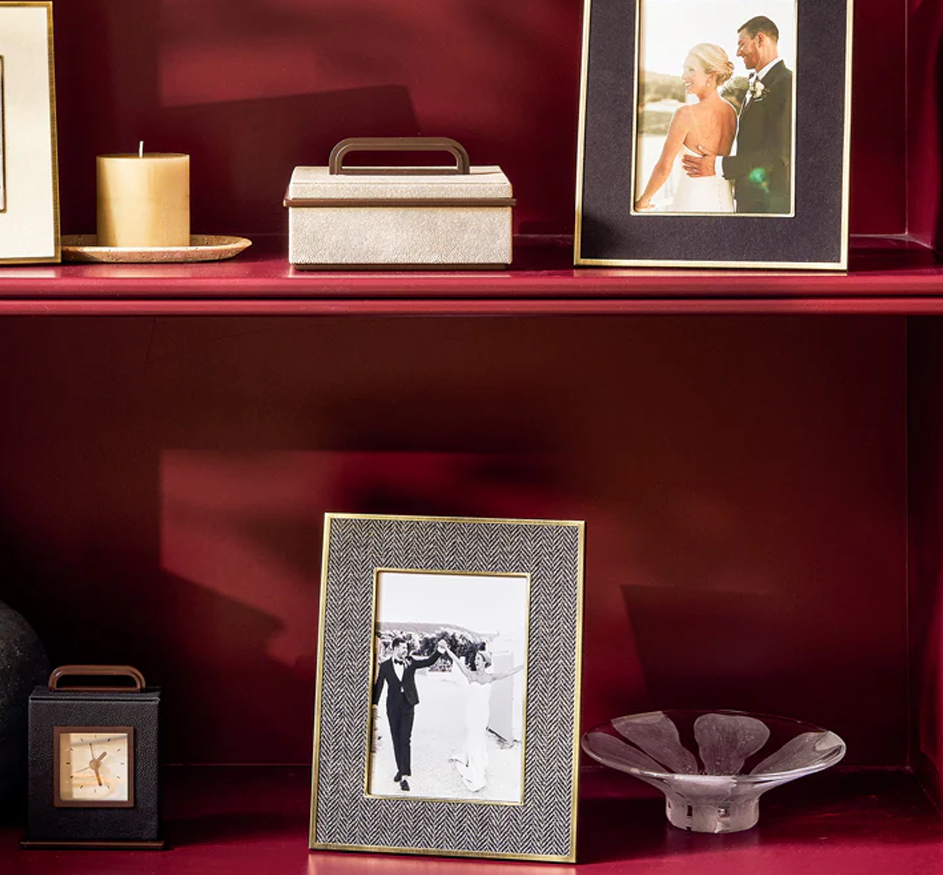 Herringbone Frame 5x7 (Available in Two Colors)