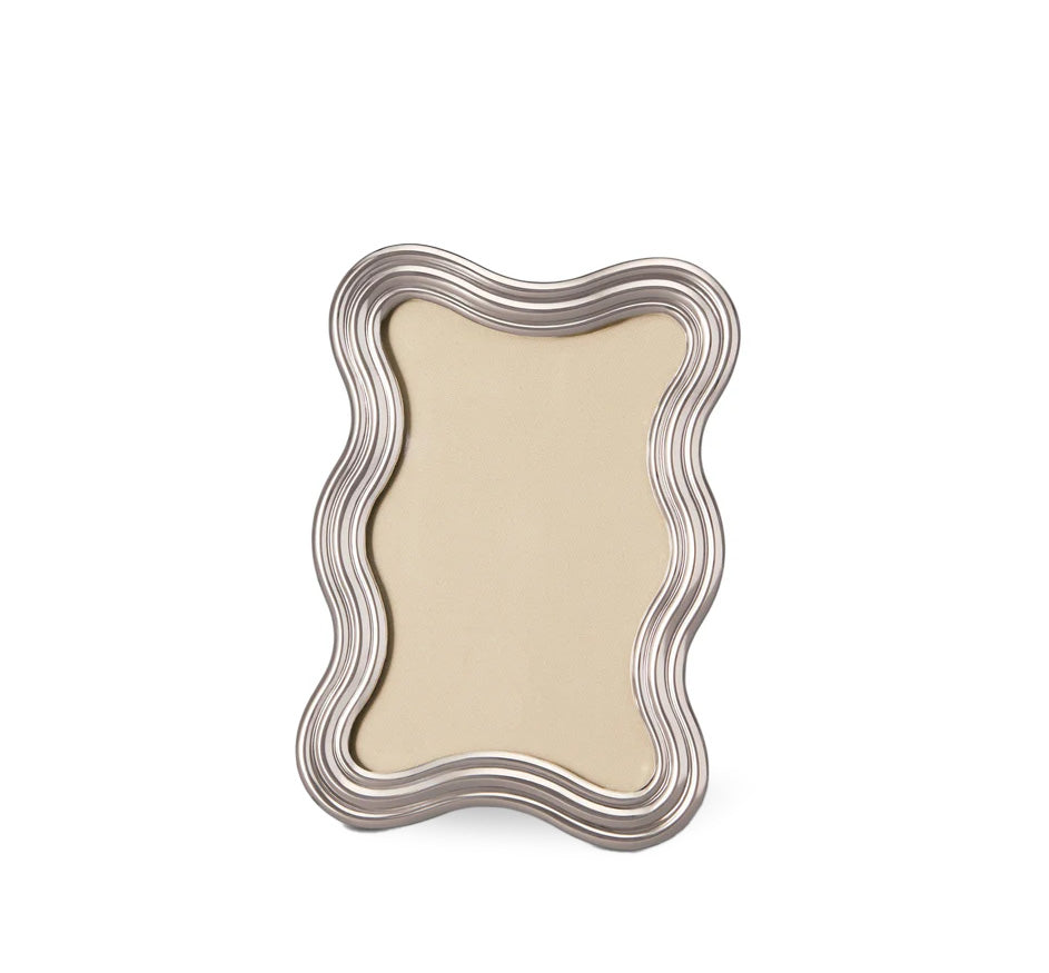 Ripple Frame in Platinum – Material Possessions