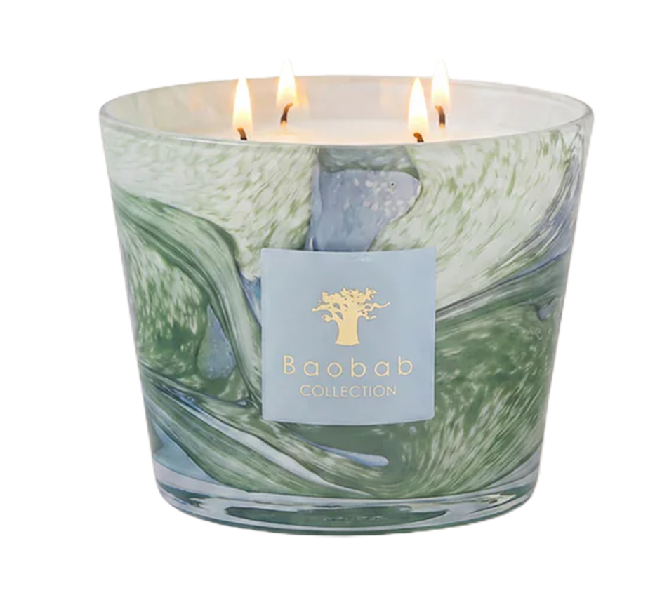 Leaves Marius Candle