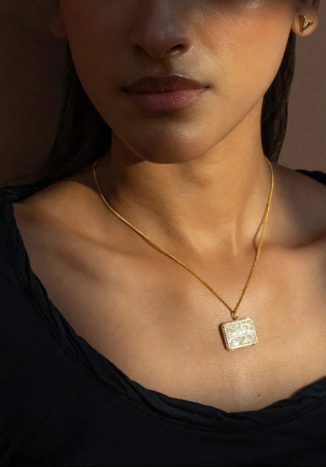 Alba Pendant