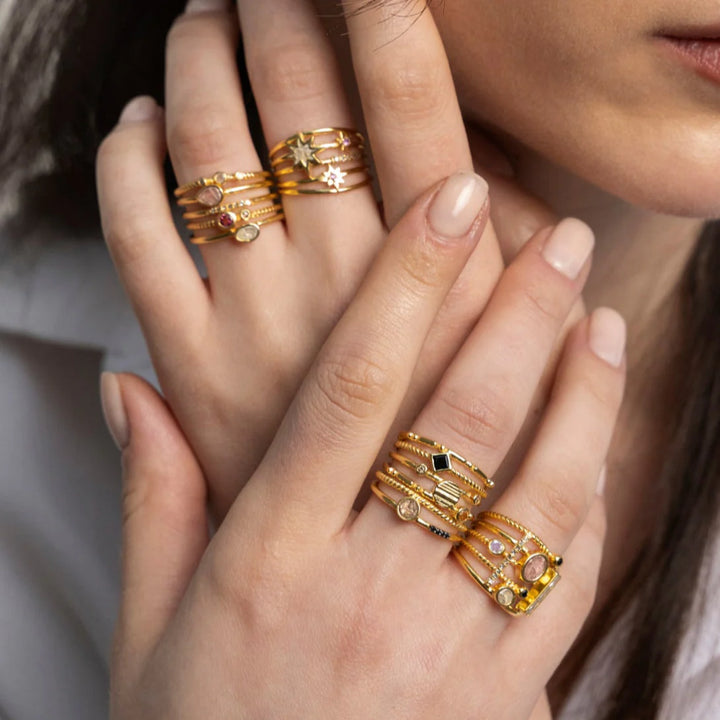 Roseus Ring Stack