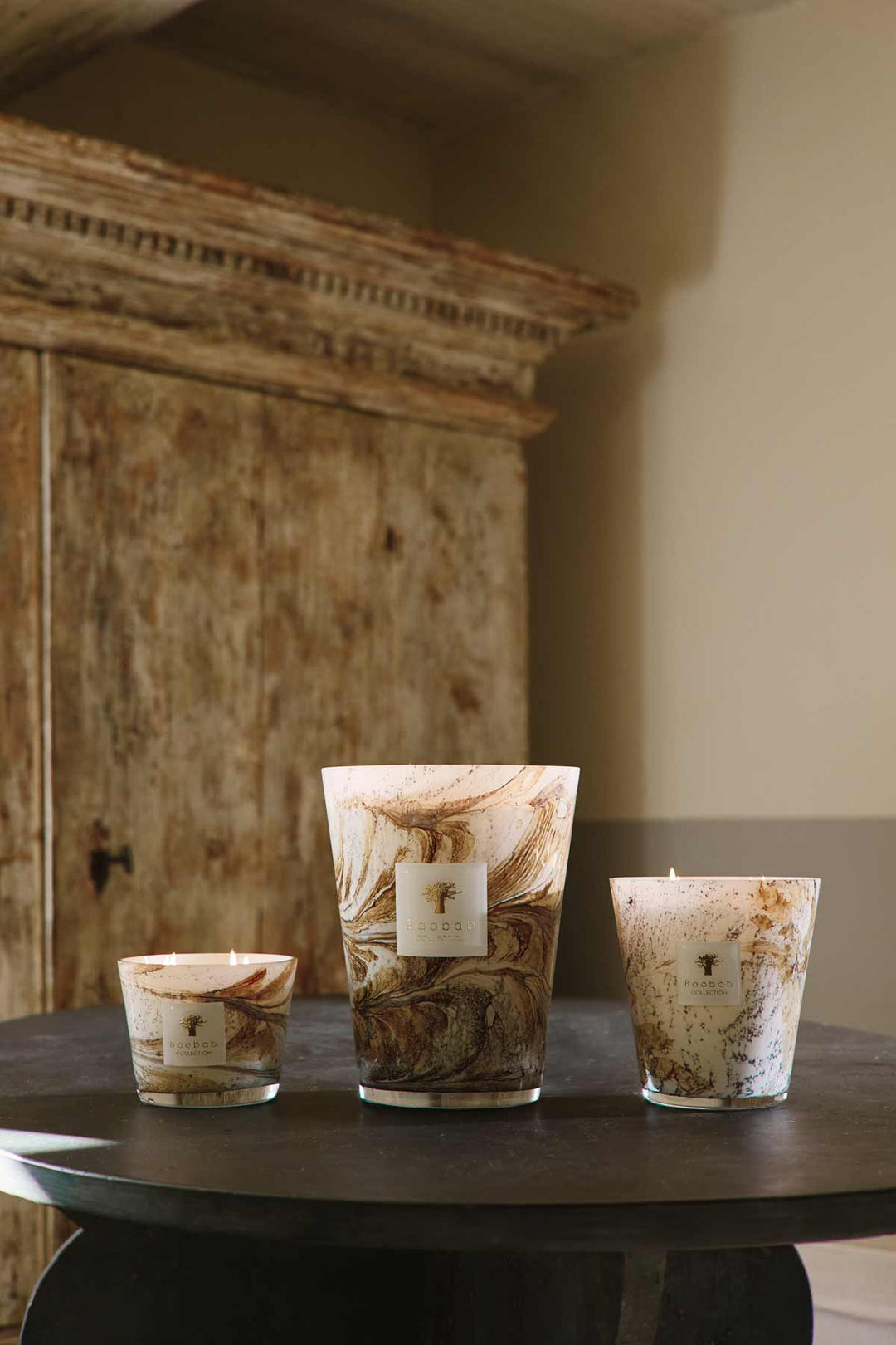 Leaves Nais Candle (3 Sizes Available)