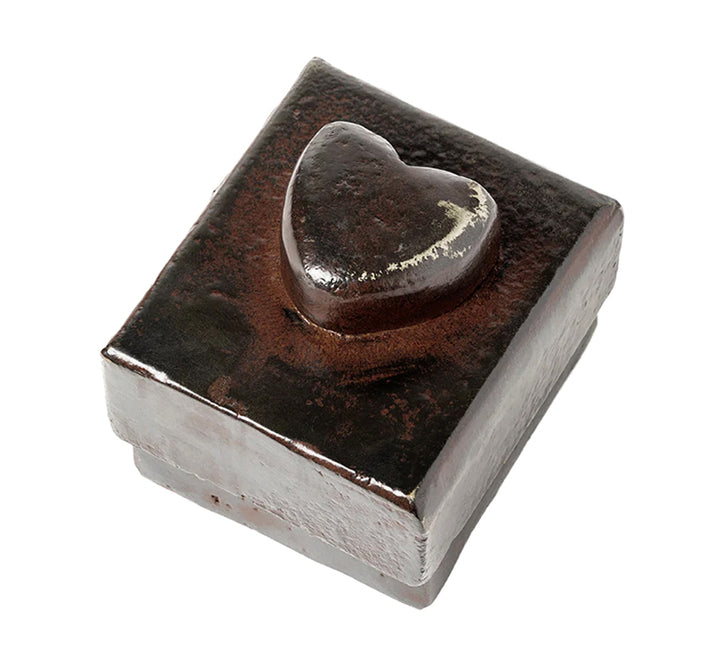 El Corazon Cast Iron Box