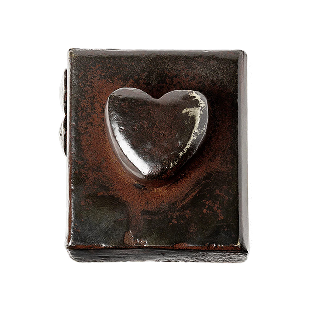 El Corazon Cast Iron Box