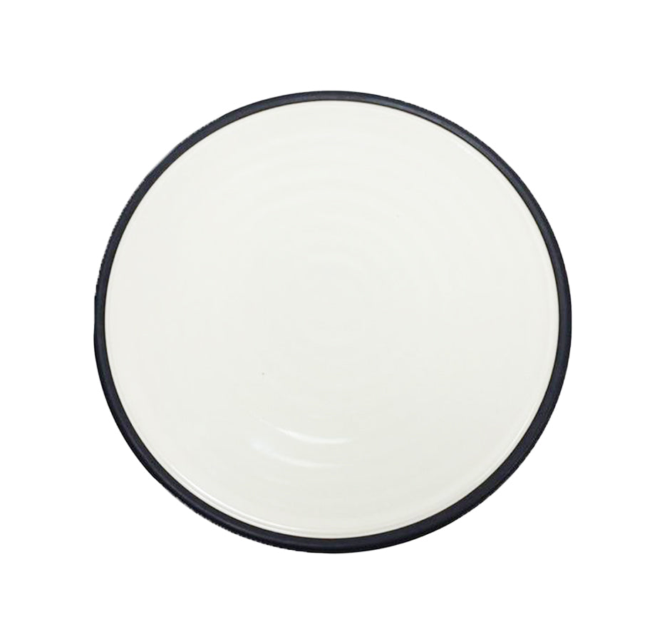 Rolled Rim Dinnerware Collection in Black & White