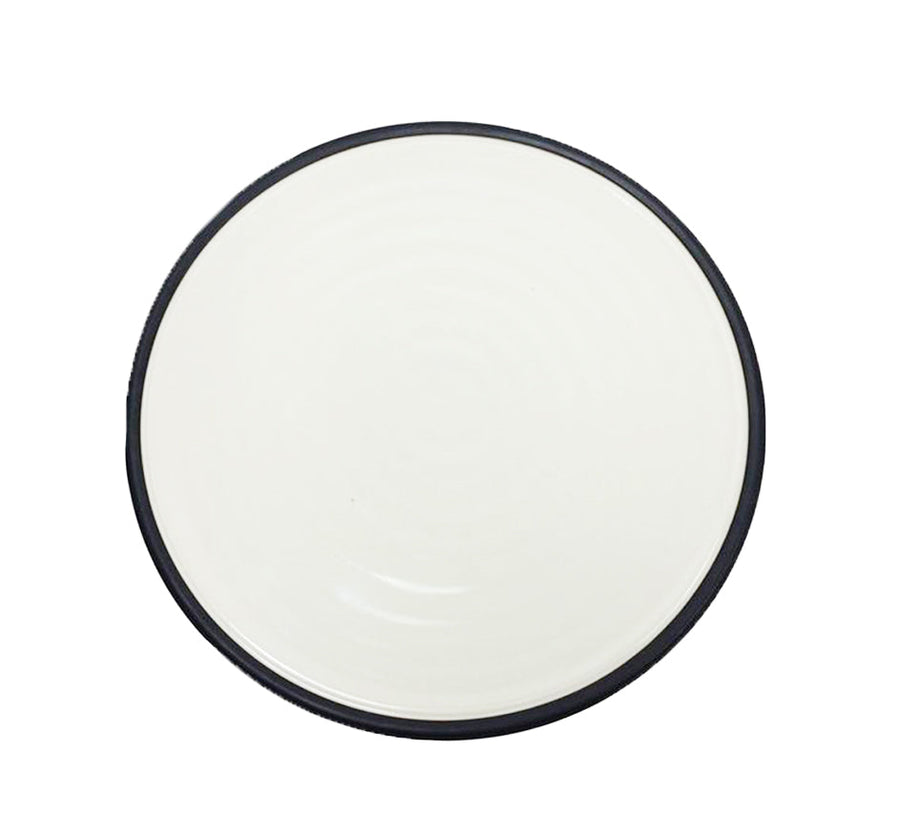 Rolled Rim Dinnerware Collection in Black & White