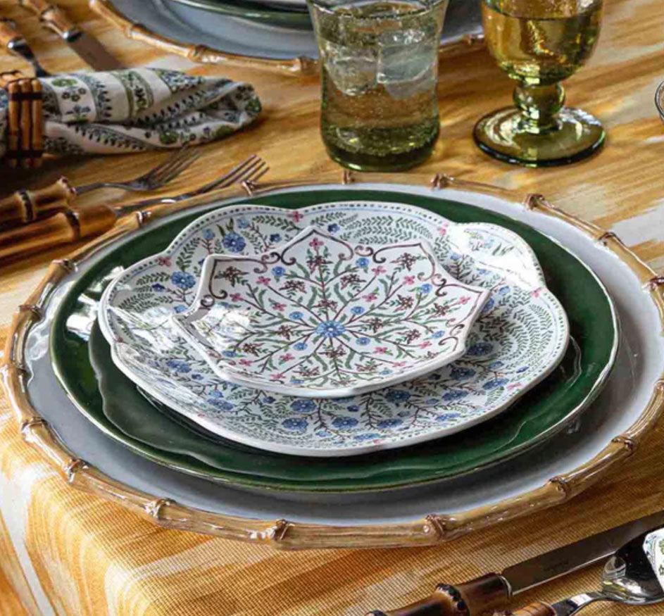 Villa Seville Scalloped Side/Cocktail Plate In Chambray