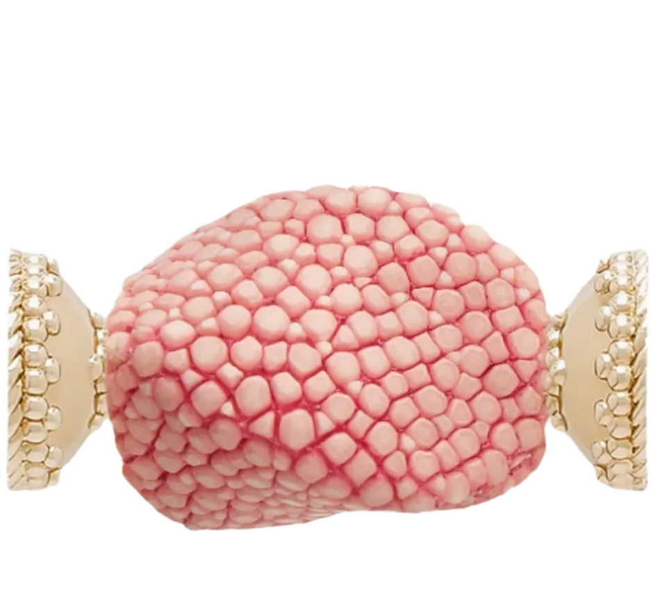 Small Bubblegum Stingray Centerpiece