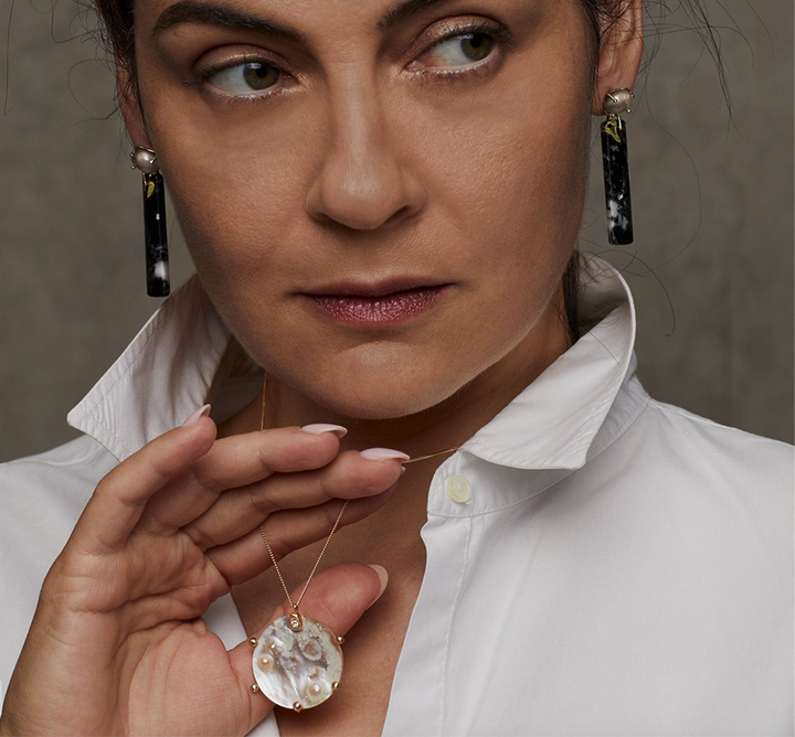 Lunar Mabe Bronze Pendant