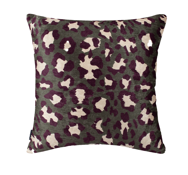 Natura Tiger Velvet Pillow