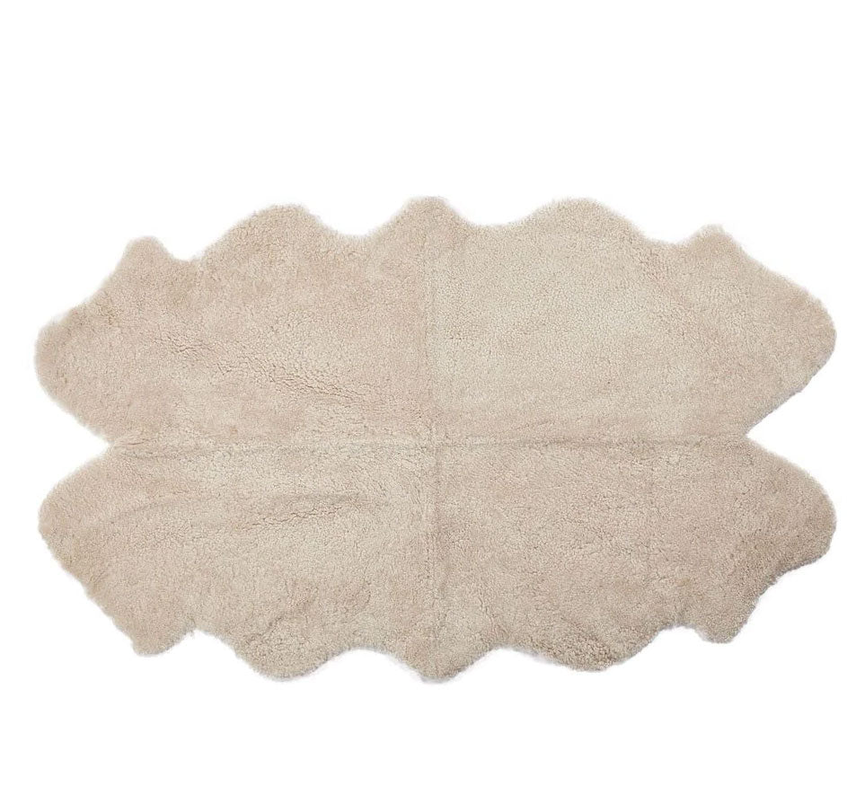 New Zealand Sheepskin | Short Curly Wool 180x110  In Pearl