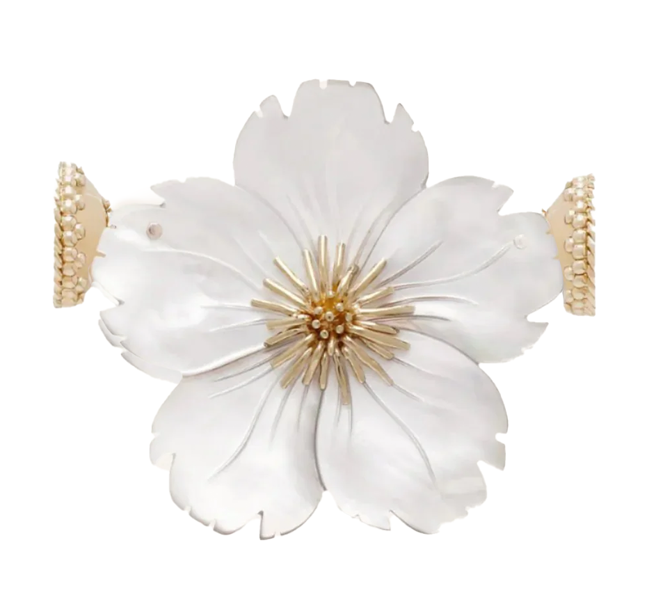 Small White Pearl Wildflower Centerpiece