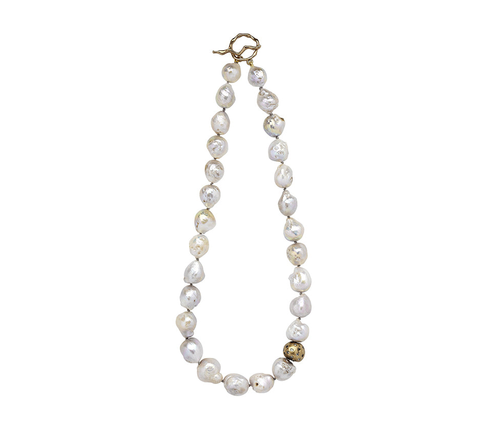 Cloud Celestial Pearl Necklace