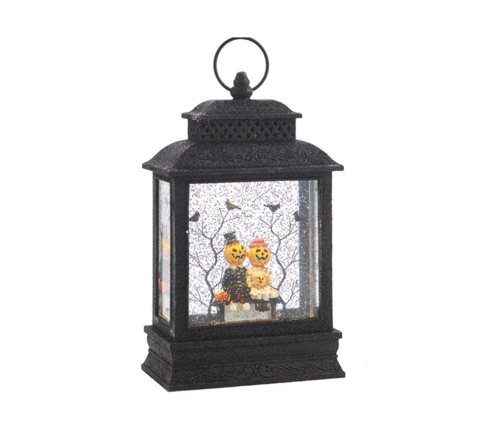 COUPLE LIGHTED WATER LANTERN