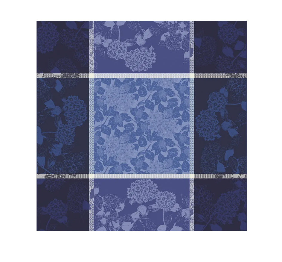 Hortensias Bleu Tablecloth