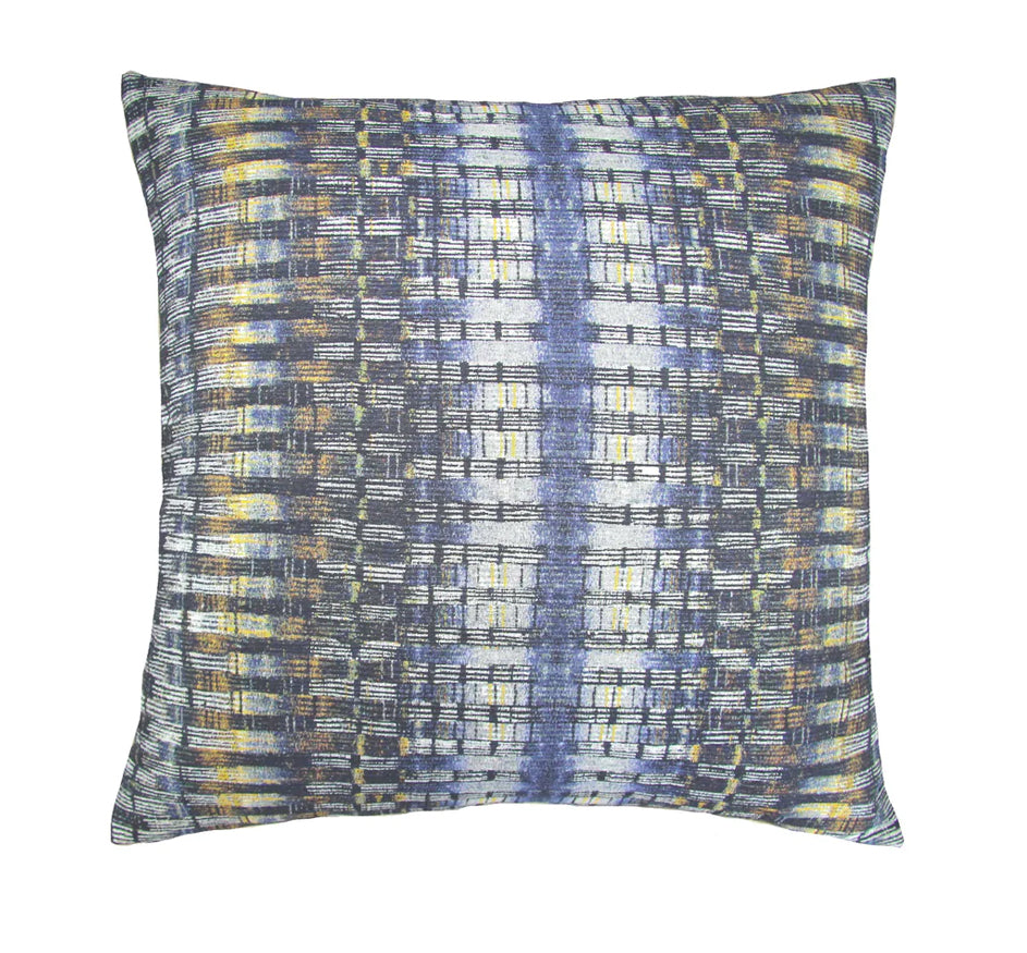 Cosmopolitan Pillow In Night 20x20