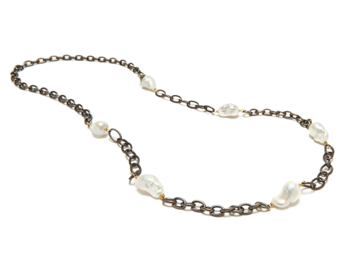 Gunmetal Chain Necklace With Pearls