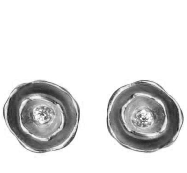 Oyster Pod Earrings With Diamond In Oxidized Silver